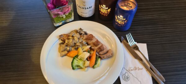 Varkenshaas naturel met Champignon-roomsaus